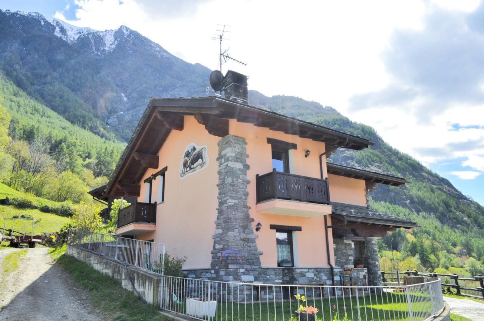 La Maison Rose Brissogne Exterior photo